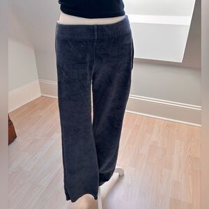 Tna ultra-soft velour lounge pants 💙